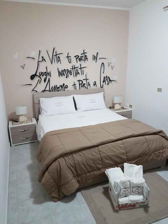 B&B La Dolce Notte Санта-Мария-Капуа-Ветере Экстерьер фото